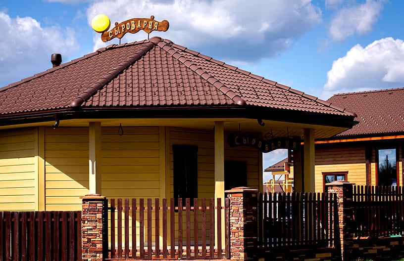 Сыроварня в поселке Emerald Village