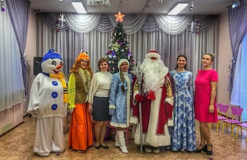 Детский сад и школа в поселке Emerald Village